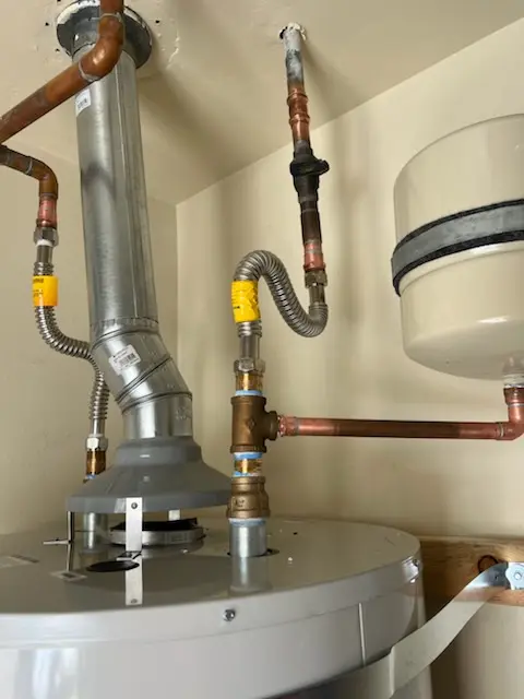 Water heater installation and plumbing repair in Northridge
